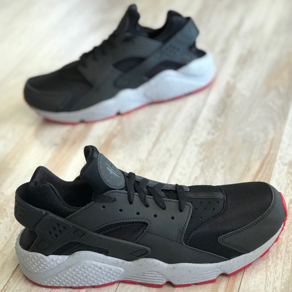 NWT Nike ID Huarache Run Custom - Picture 3 of 8